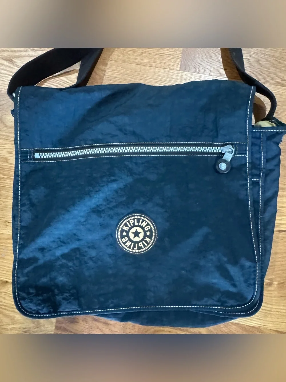 Kipling navy blue
